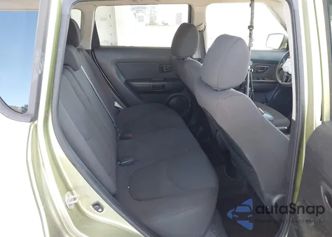 2013 Kia Soul z USA, uszkodzony, nr VIN KNDJT2A5XD7635077